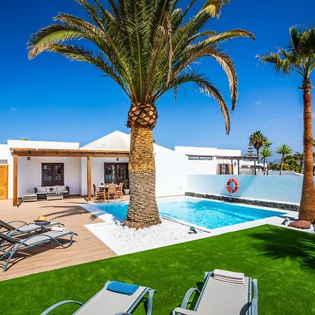 Villa Axular With Heated Private Pool Playa Blanca  Exteriör bild